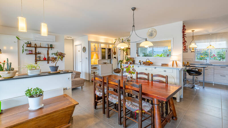 Comparet immobilier 51218177d - Attribut alt par défaut.