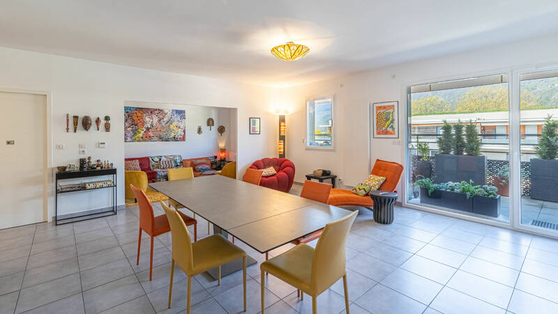 Comparet immobilier 52742302b - Attribut alt par défaut.