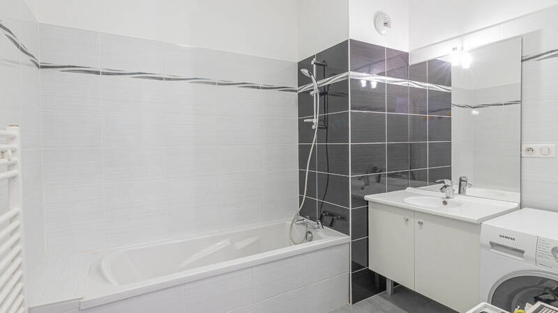 Comparet immobilier 52742302i - Attribut alt par défaut.