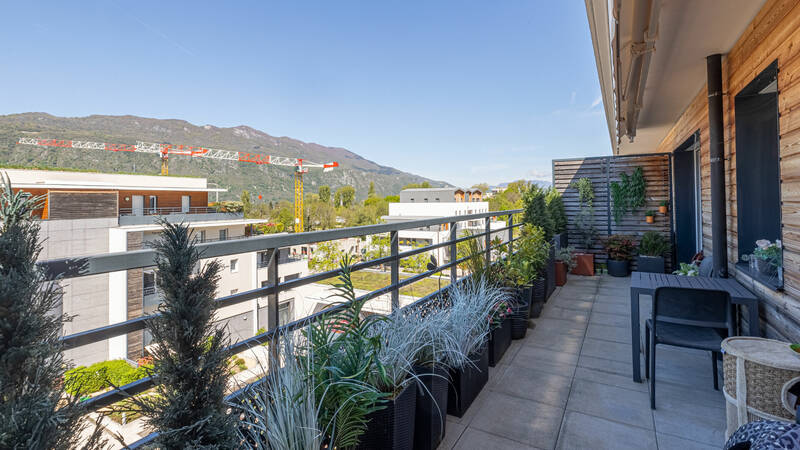 Comparet immobilier 52742302j - Attribut alt par défaut.