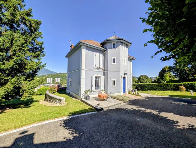 Comparet immobilier 52907344a - Attribut alt par défaut.