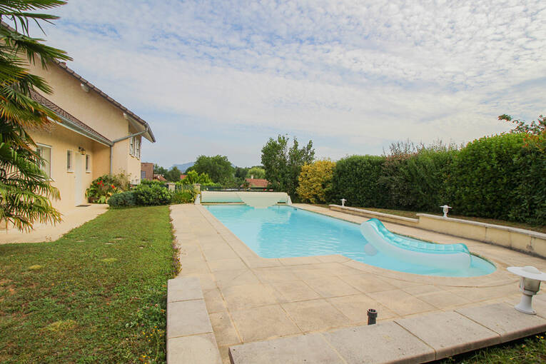 Comparet immobilier 53460109b - Attribut alt par défaut.