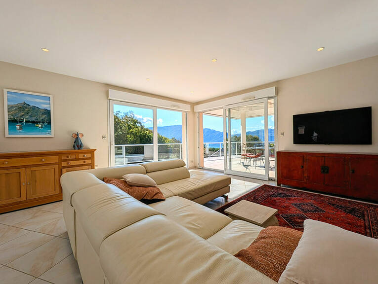 Comparet immobilier 56084869c - Attribut alt par défaut.