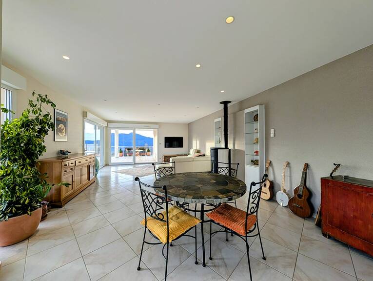 Comparet immobilier 56084869d - Attribut alt par défaut.