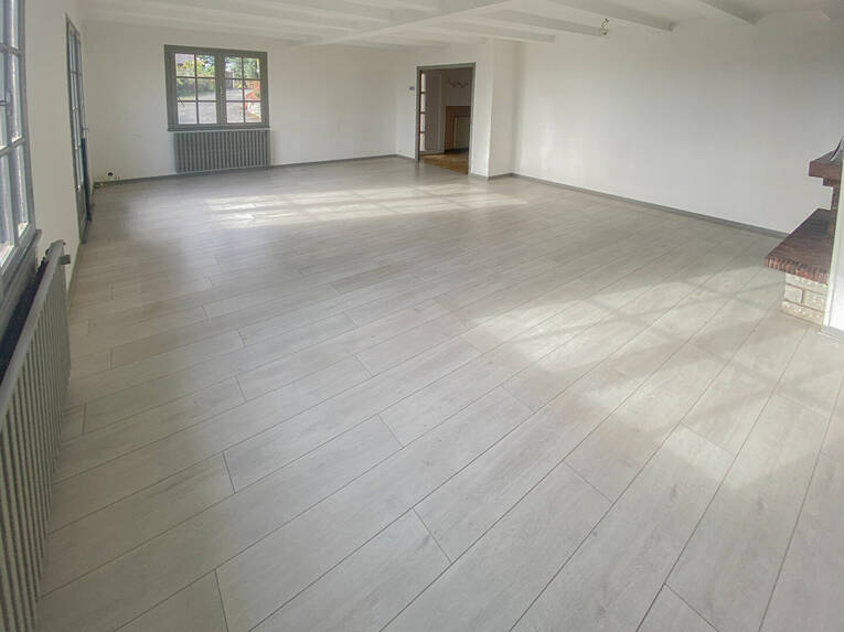 Comparet immobilier 53178612f - Attribut alt par défaut.