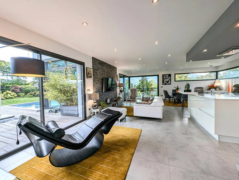 Comparet immobilier 50693309b - Attribut alt par défaut.