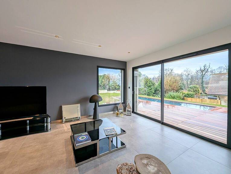 Comparet immobilier 57097730b - Attribut alt par défaut.