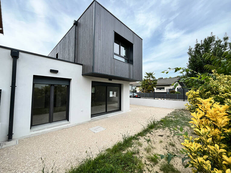 Comparet immobilier 58112133d - Attribut alt par défaut.