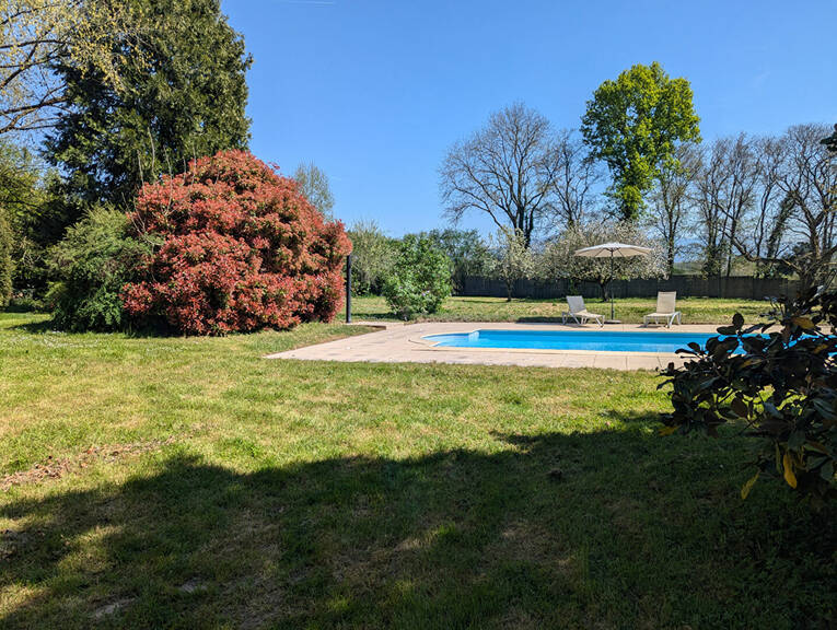 Comparet immobilier 58161229c - Attribut alt par défaut.