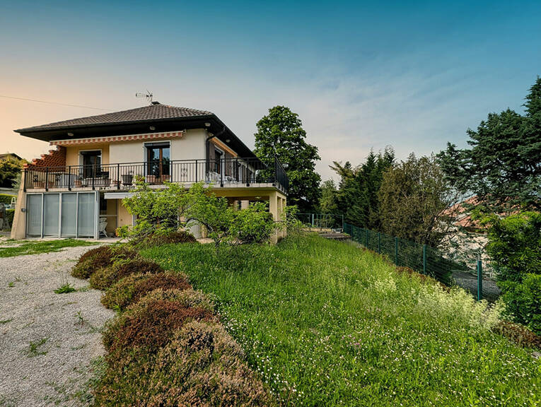 Comparet immobilier 58318633b - Attribut alt par défaut.