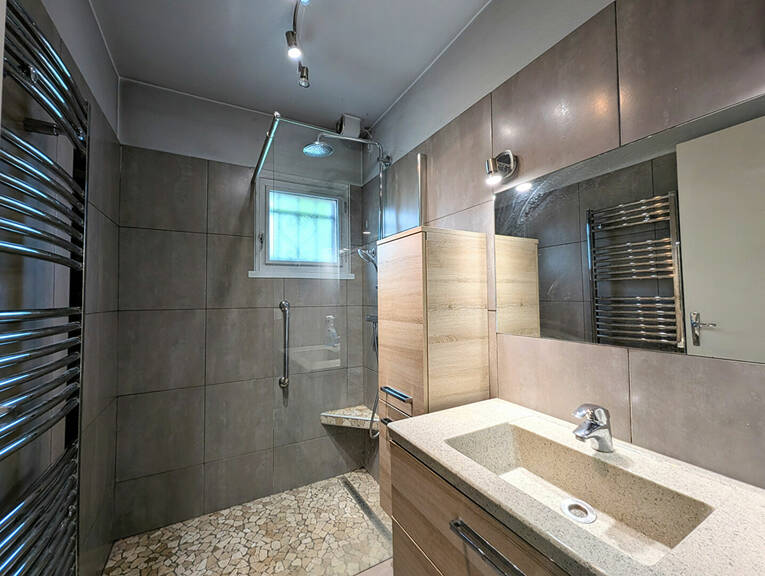 Comparet immobilier 58318633i - Attribut alt par défaut.