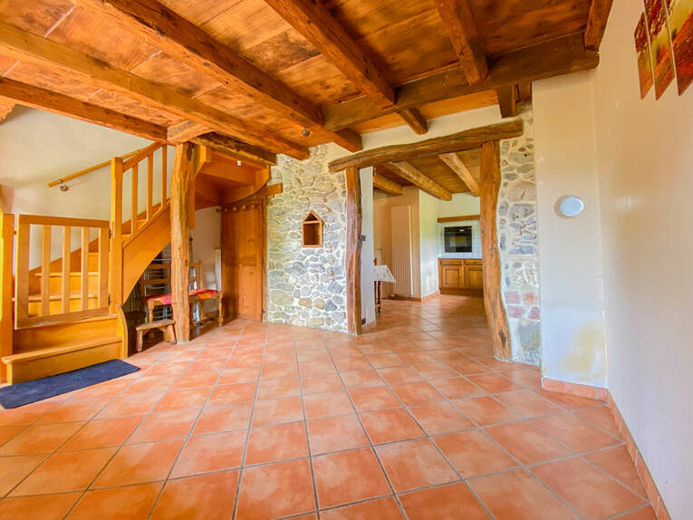Comparet immobilier 58455618d - Attribut alt par défaut.