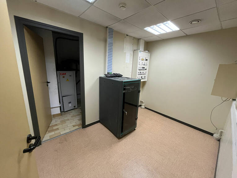 Comparet immobilier 58604332f - Attribut alt par défaut.