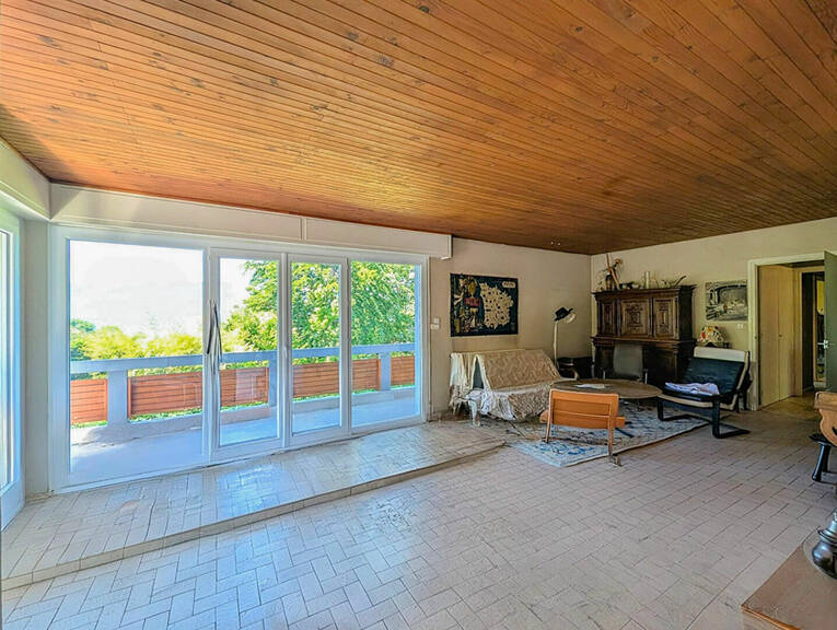 Comparet immobilier 58302671e - Attribut alt par défaut.