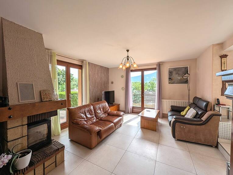 Comparet immobilier 58623309b - Attribut alt par défaut.