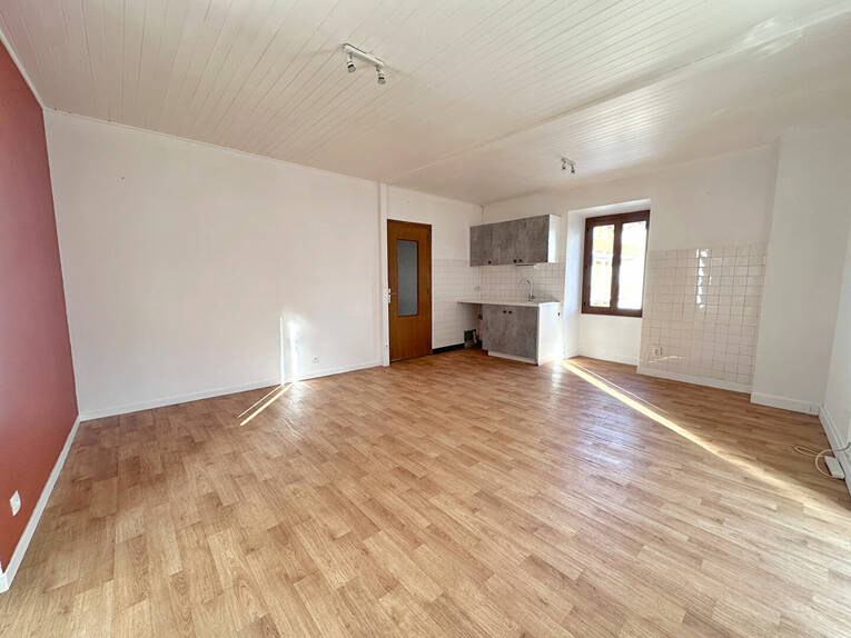 Comparet immobilier 58672389c - Attribut alt par défaut.
