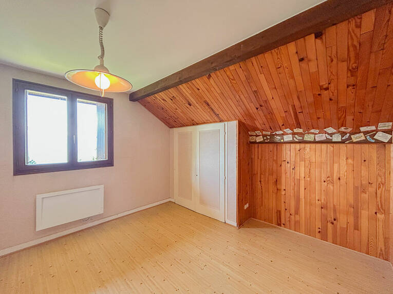 Comparet immobilier 58750979i - Attribut alt par défaut.