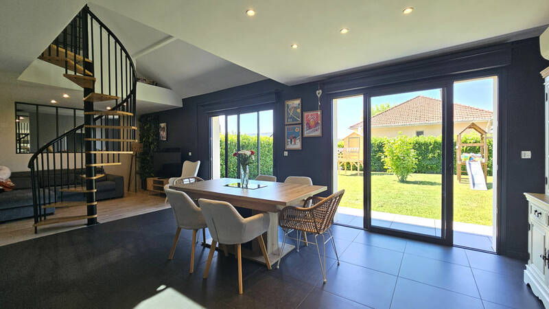 Comparet immobilier 58163715a - Attribut alt par défaut.