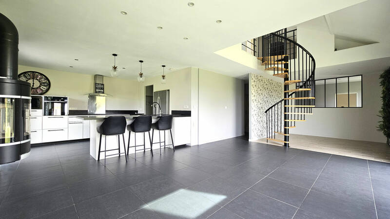 Comparet immobilier 58163715b - Attribut alt par défaut.