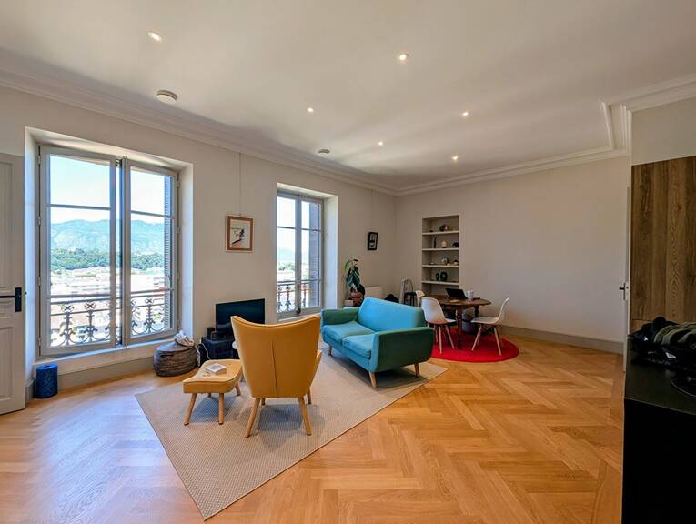 Comparet immobilier 59143483c - Attribut alt par défaut.