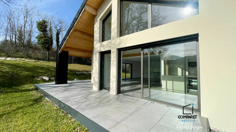 Comparet immobilier 59481944b - Attribut alt par défaut.