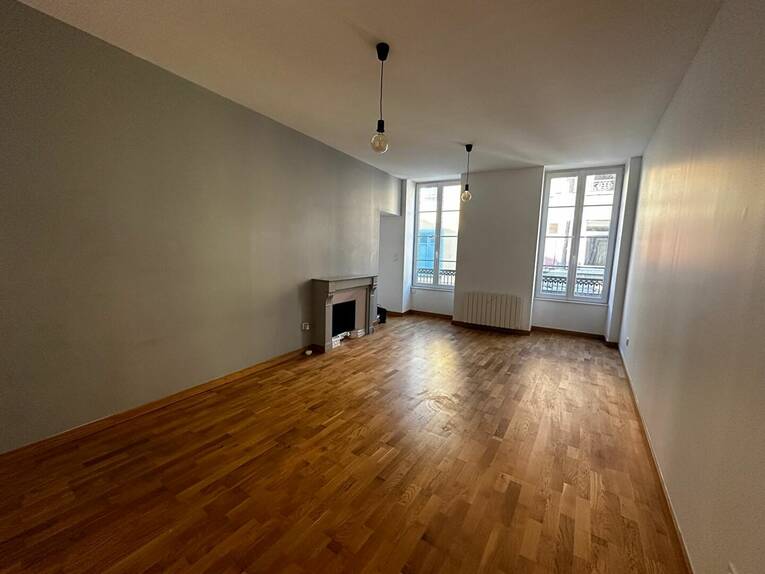 Comparet immobilier 60122378b - Attribut alt par défaut.