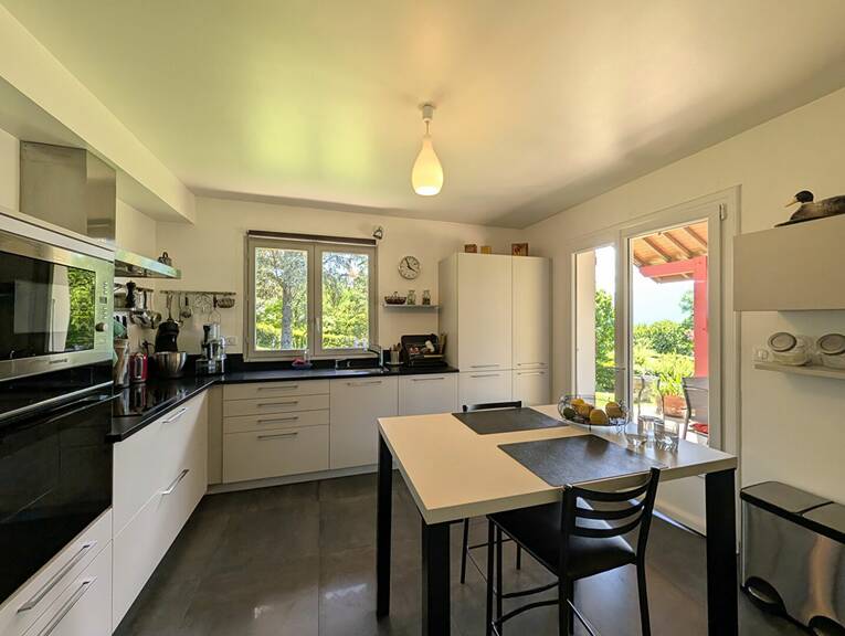 Comparet immobilier 58616971f - Attribut alt par défaut.