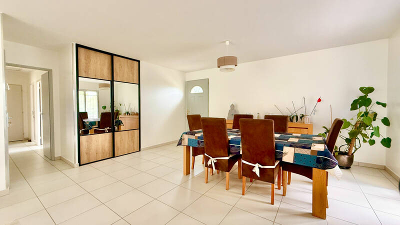 Comparet immobilier 60464693d - Attribut alt par défaut.