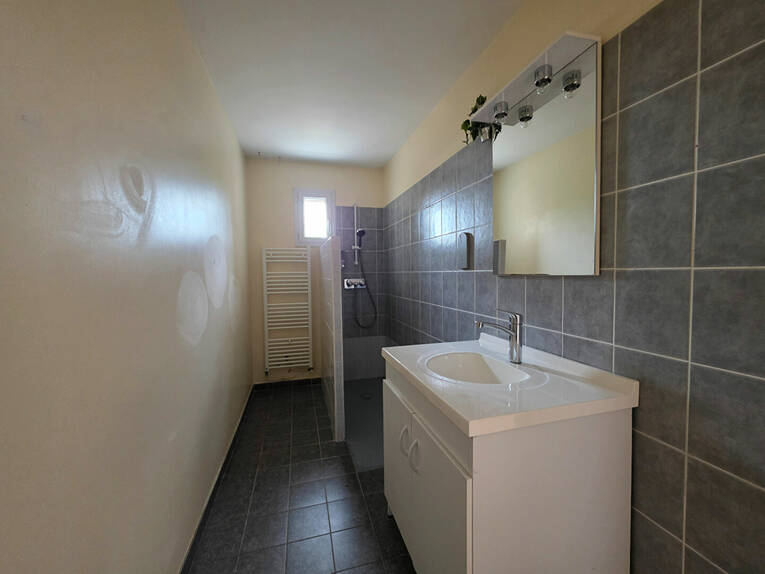 Comparet immobilier 58116128d - Attribut alt par défaut.