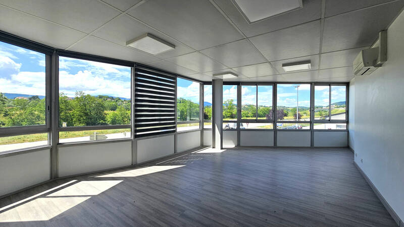 Comparet immobilier 60783473f - Attribut alt par défaut.