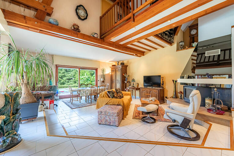 Comparet immobilier 60821951i - Attribut alt par défaut.