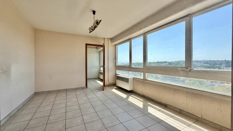 Comparet immobilier 60843987b - Attribut alt par défaut.