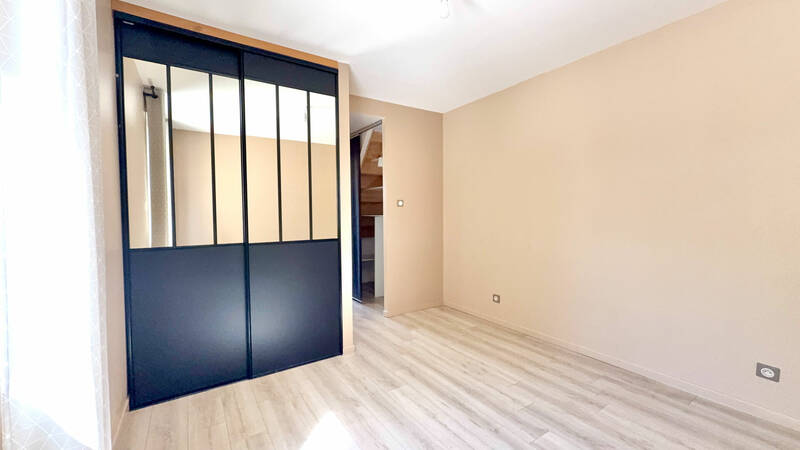 Comparet immobilier 60916757i - Attribut alt par défaut.