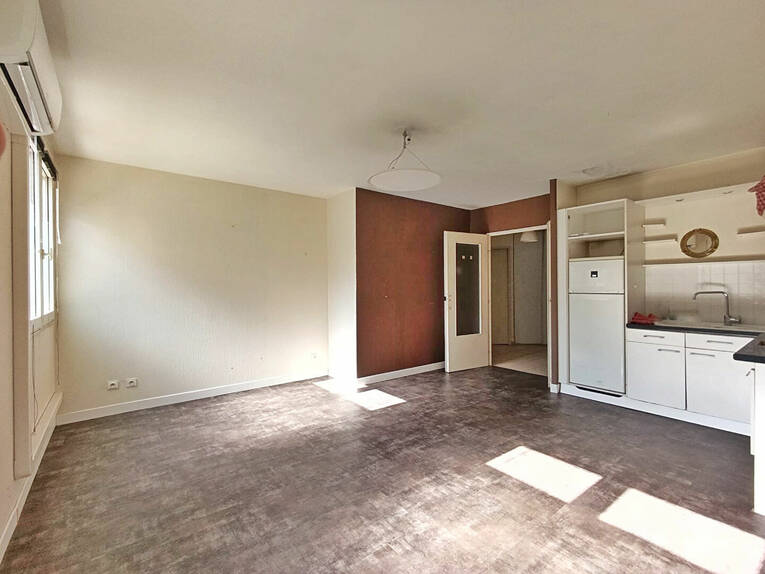 Comparet immobilier 61364725a - Attribut alt par défaut.