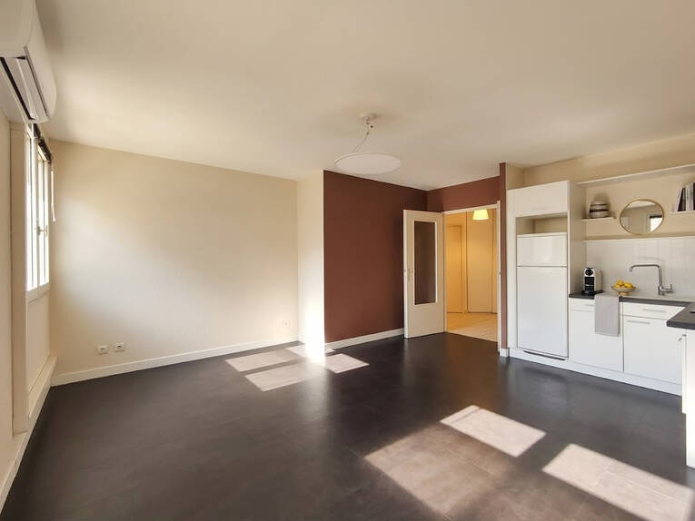Comparet immobilier 61364725a - Attribut alt par défaut.