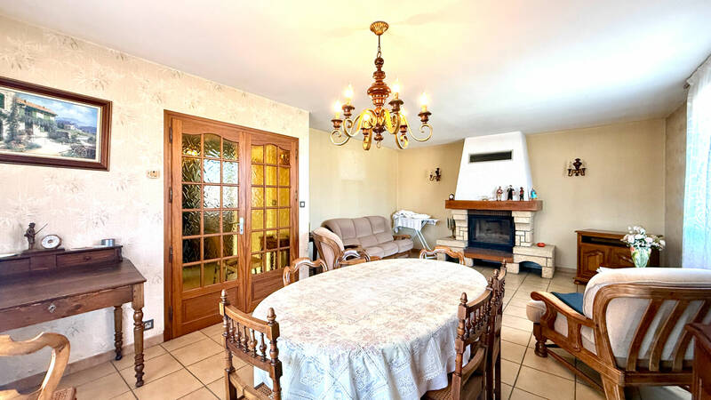 Comparet immobilier 61205666c - Attribut alt par défaut.