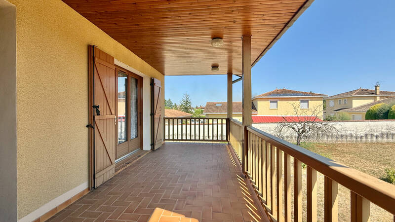 Comparet immobilier 61205666k - Attribut alt par défaut.
