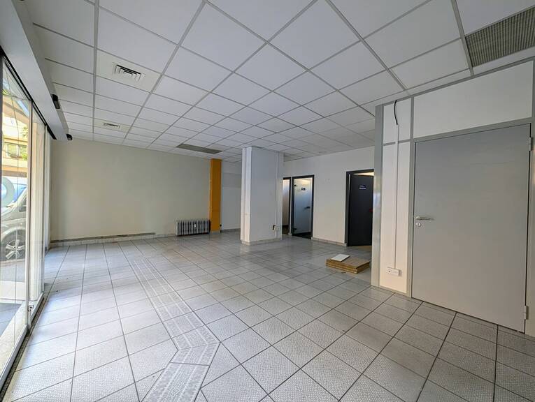 Comparet immobilier 61406409d - Attribut alt par défaut.