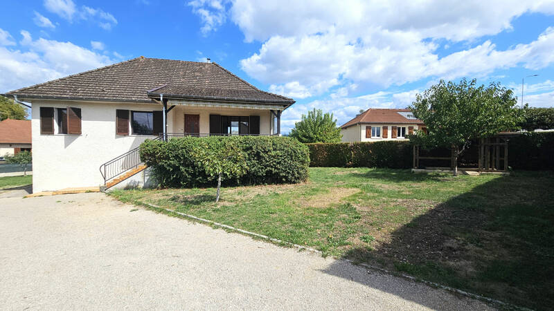 Comparet immobilier 61337912a - Attribut alt par défaut.