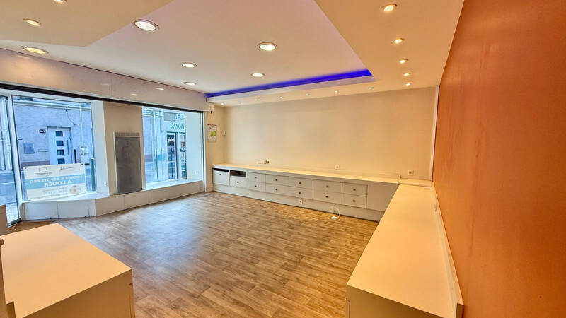 Comparet immobilier 61538757b - Attribut alt par défaut.