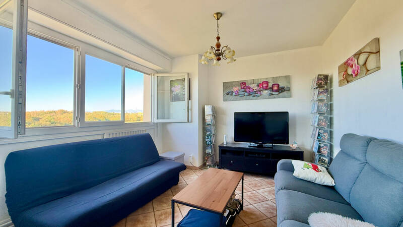 Comparet immobilier 61450461a - Attribut alt par défaut.