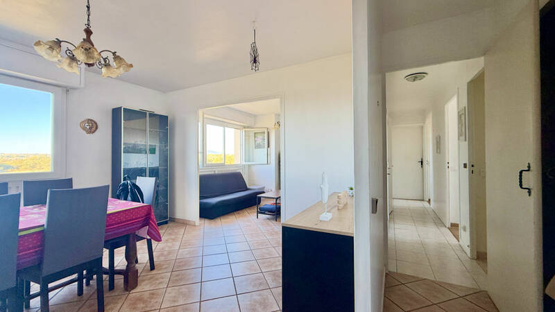 Comparet immobilier 61450461c - Attribut alt par défaut.