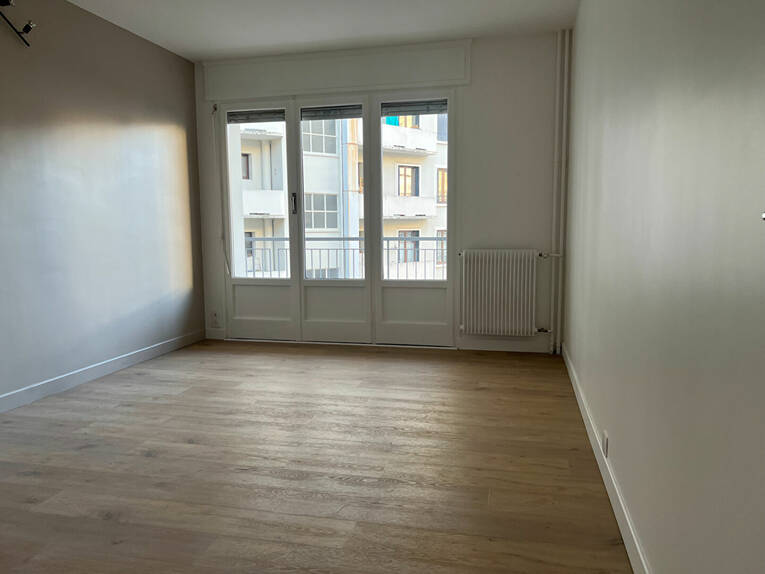 Comparet immobilier 61630198d - Attribut alt par défaut.