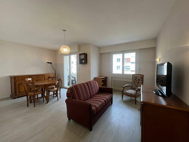 Comparet immobilier 61284771a - Attribut alt par défaut.