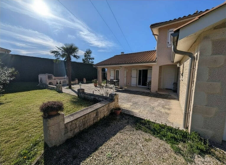 Comparet immobilier 61652941c - Attribut alt par défaut.