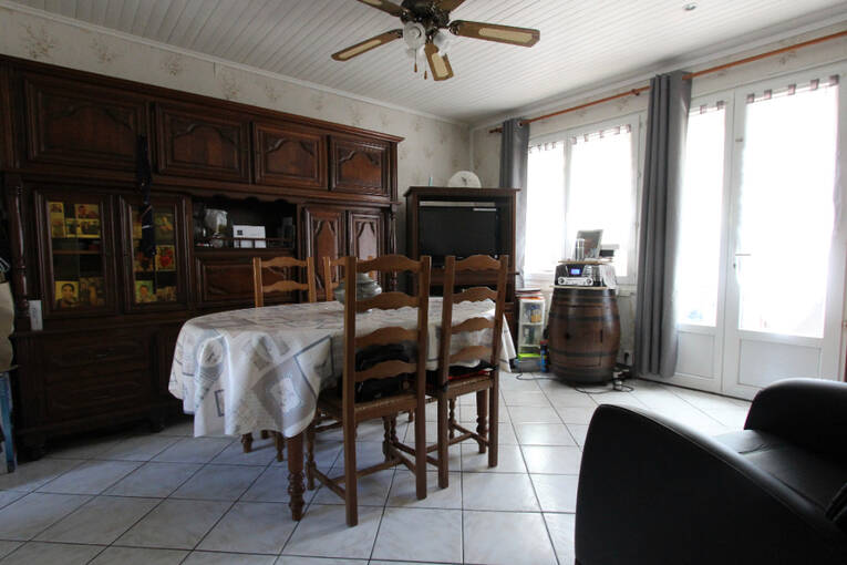 Comparet immobilier 37672095f - Attribut alt par défaut.