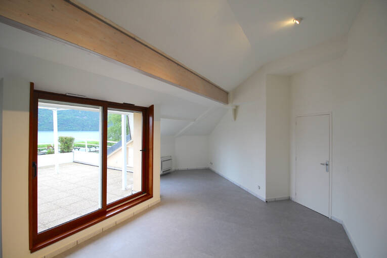 Comparet immobilier 45457997b - Attribut alt par défaut.