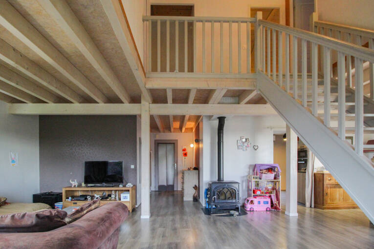 Comparet immobilier 43780680e - Attribut alt par défaut.