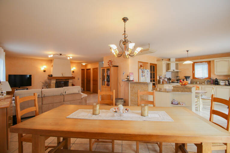 Comparet immobilier 43093346b - Attribut alt par défaut.