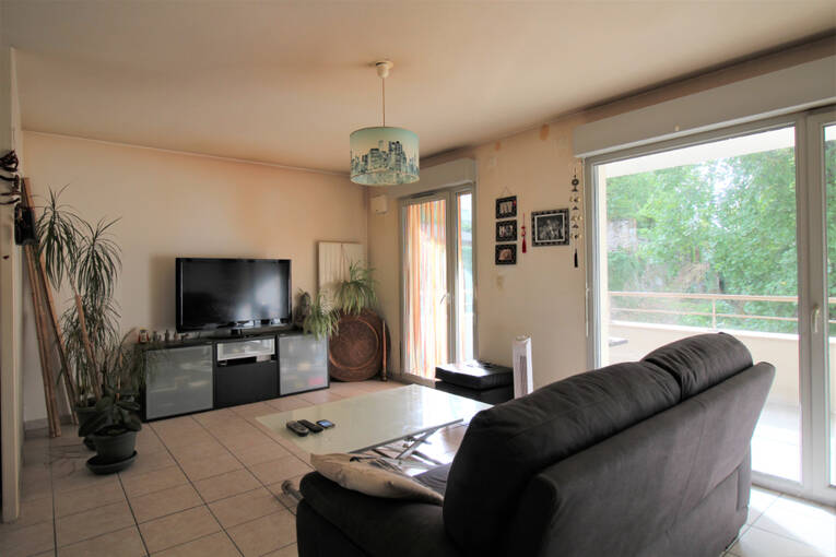 Comparet immobilier 38953000c - Attribut alt par défaut.